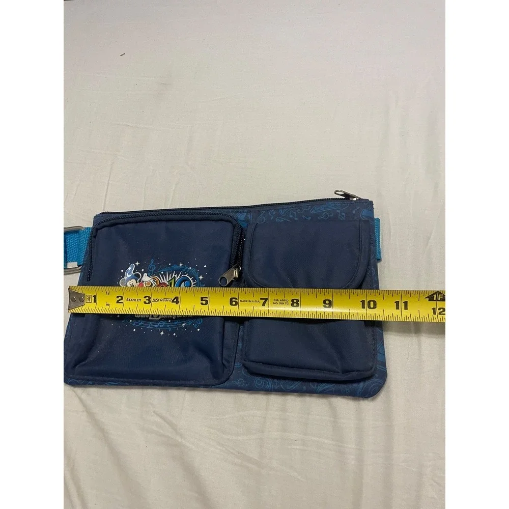 Walt Disney World Belt Bag/Fanny Pack 2016 Mickey Mouse EUC